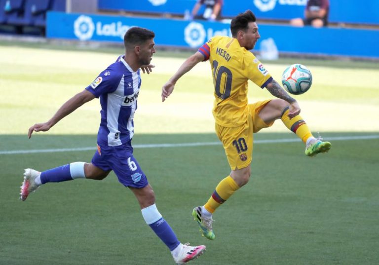 MESSI BATE RECORDE DE TÍTULOS DE MELHOR MARCADOR E DE ASSISTÊNCIAS NUMA ÉPOCA