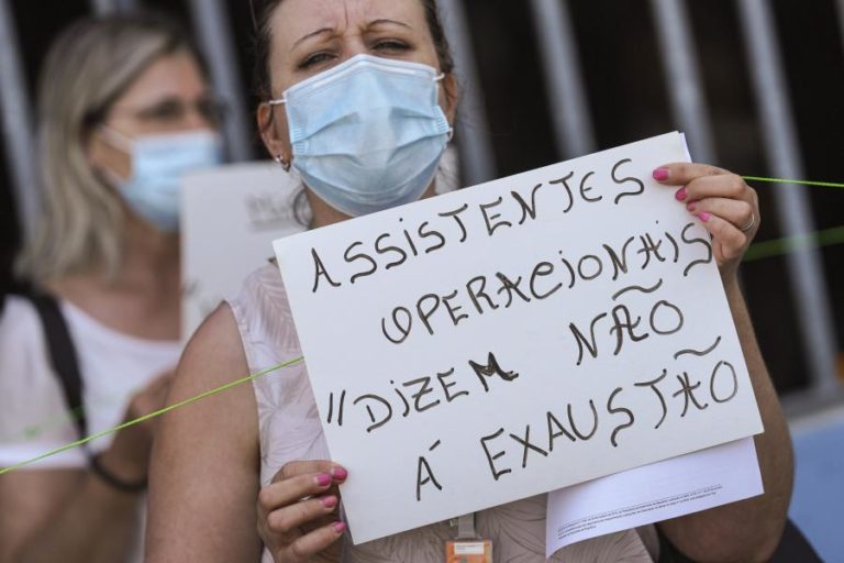 TRABALHADORES DO HOSPITAL DE BRAGA EM GREVE PELO ACORDO COLETIVO DE TRABALHO