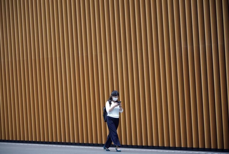 COVID-19: JAPÃO LEVANTA RESTRIÇÕES À ENTRADA DE RESIDENTES ESTRANGEIROS