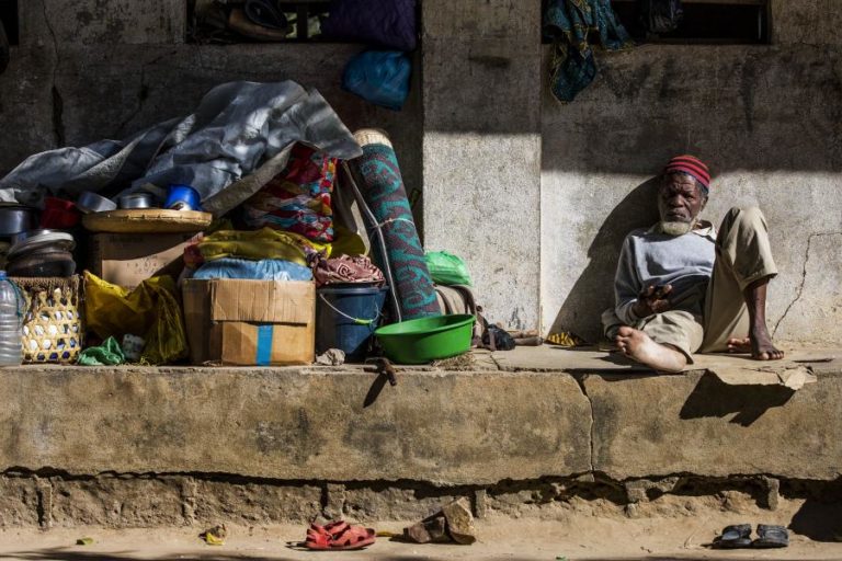 MOÇAMBIQUE/ATAQUES: INTERESSES ECONÓMICOS TAMBÉM ALIMENTAM VIOLÊNCIA EM CABO DELGADO