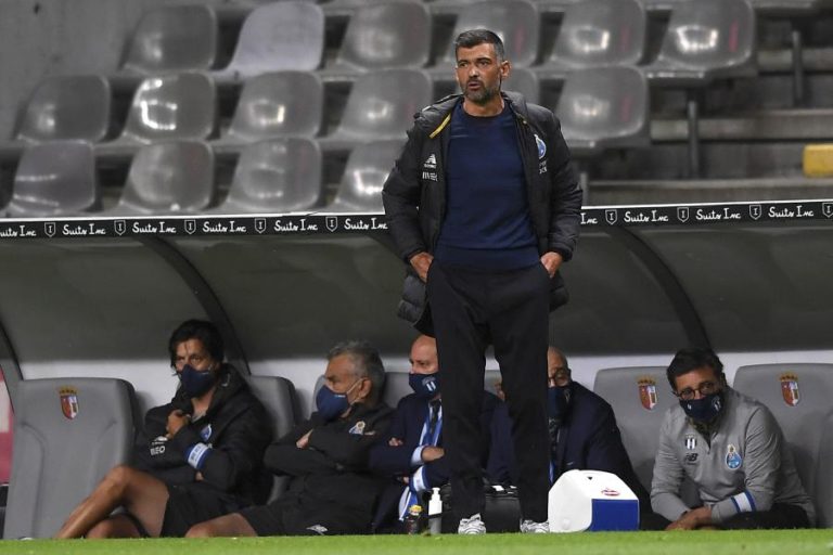 CONCEIÇÃO VÊ FC PORTO “COMPETITIVO” E VERÍSSIMO FALA EM JOGO QUE “VALE TROFÉU”