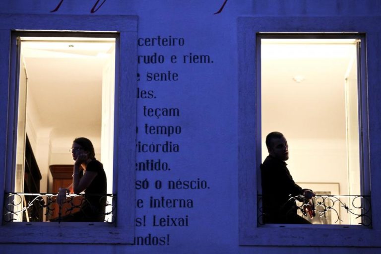 CASA FERNANDO PESSOA EM LISBOA REABRE SEXTA-FEIRA AO FIM DE ANO E MEIO DE OBRAS