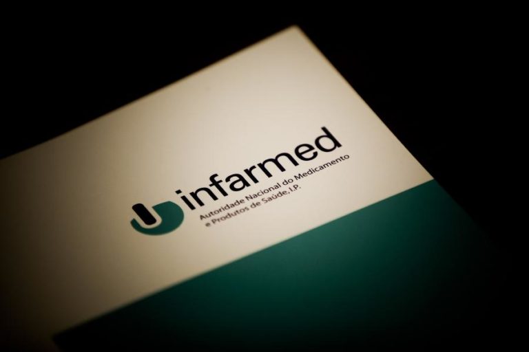 INFARMED SUSPENDE DISTRIBUIÇÃO DE UM LOTE DE MEDICAMENTO PARA TRATAR ANEMIAS