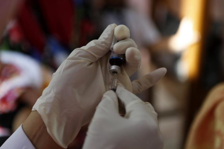 COVID-19: ÁFRICA DEVE ADQUIRIR VACINAS ENQUANTO “CONTINENTE” – ÁFRICA CDC