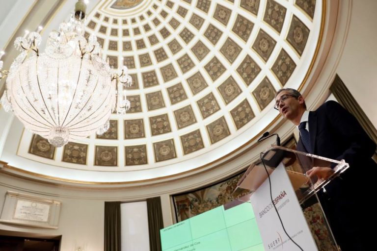 BANCO DE ESPANHA DEFENDE PROGRAMA URGENTE DE REFORMAS QUE ENFRENTEM DESAFIOS ESTRUTURAIS