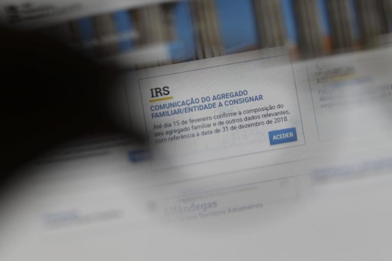 CONTRIBUINTES TÊM ATÉ HOJE PARA PAGAR TOTALIDADE DO IRS OU 1.ª PRESTAÇÃO