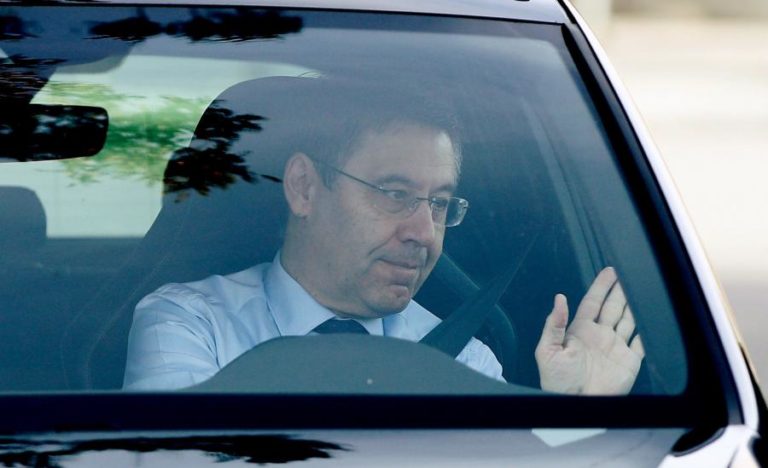 JOSEP MARIA BARTOMEU NÃO SE DEMITE E CONVOCA ELEIÇÕES NO FC BARCELONA PARA MARÇO