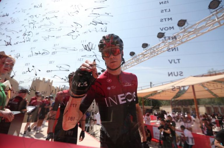 FROOME ADMITE QUE VUELTA É UM OBJETIVO MAIS REALISTA E THOMAS TEM “FINALMENTE” UM PLANO