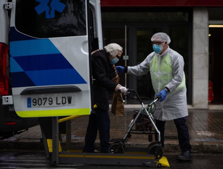 COVID-19: CIENTISTAS ESPANHÓIS PEDEM AVALIAÇÃO IMPARCIAL DA GESTÃO DA PANDEMIA
