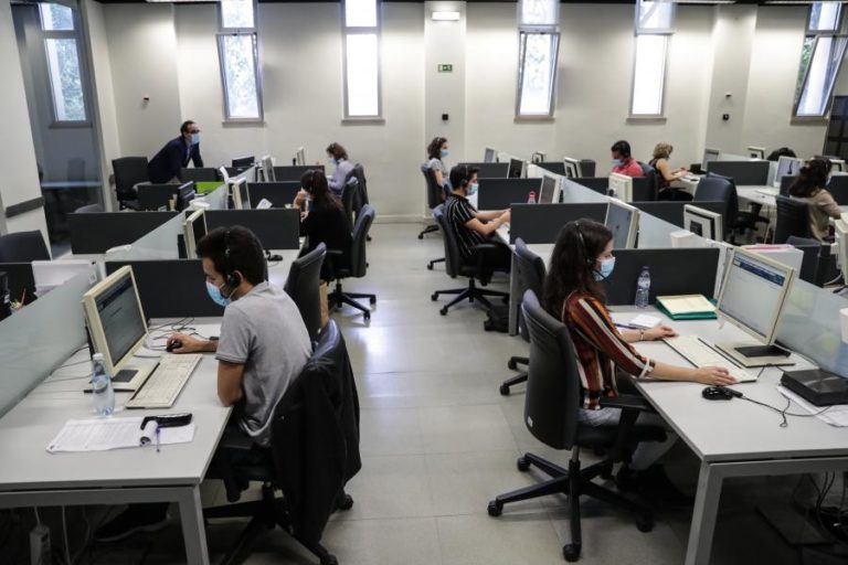 SNS24 ATENDEU ESTE ANO CERCA DE 1,5 MILHÕES DE CHAMADAS MAIS DO QUE EM 2019