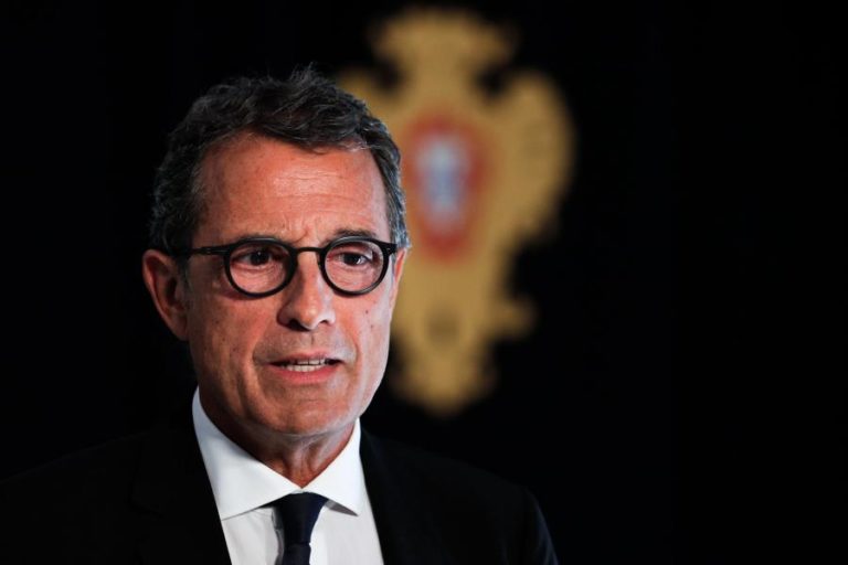 ANTÓNIO MEXIA INVESTE 24.535 EUROS NO AUMENTO DE CAPITAL DA EDP