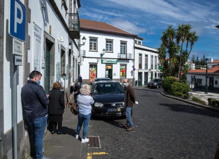 COVID-19: AÇORES COM TRÊS CASOS POSITIVOS NAS ÚLTIMAS 24 HORAS EM SÃO MIGUEL