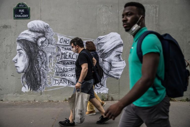 COVID-19: FRANÇA REGISTA MAIS 2.669 CASOS E 17 MORTES NAS ÚLTIMAS 24 HORAS