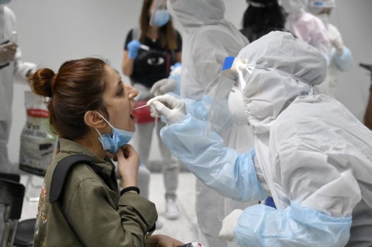 COVID-19: LÍBANO ENFRENTA AUMENTO DE CASOS DE INFEÇÃO PELO VÍRUS APÓS EXPLOSÃO NO PORTO