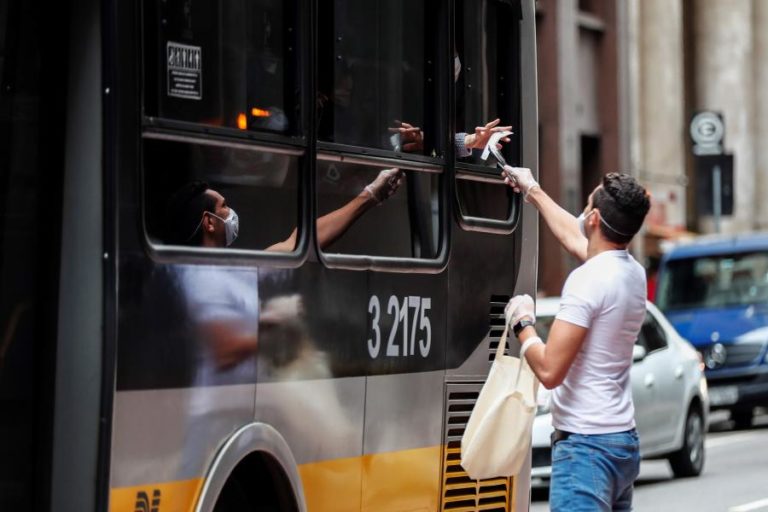 COVID-19: QUASE 80% DOS BRASILEIROS ACREDITA QUE VOLTA ÀS AULAS VAI AGRAVAR A PANDEMIA