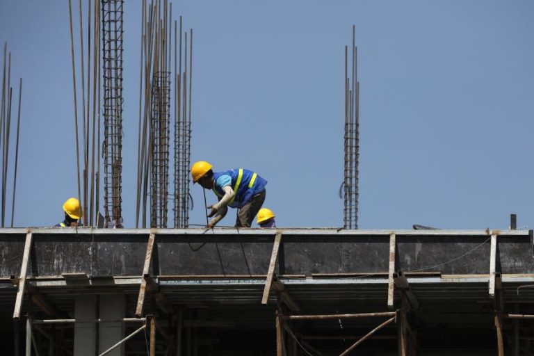 PRODUÇÃO NA CONSTRUÇÃO AFUNDA 13,6% NA ZONA EURO NO SEGUNDO TRIMESTRE