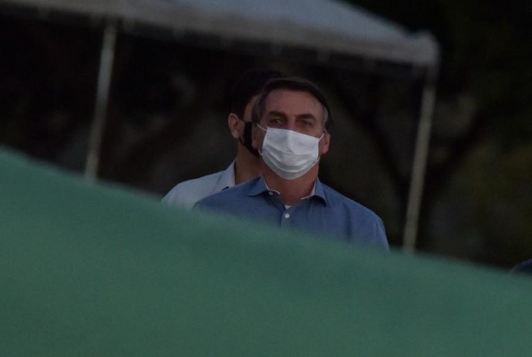 JOGO QUE SATIRIZA BOLSONARO PROCURA CRIAR CONSCIÊNCIA POLÍTICA DE FORMA LÚDICA