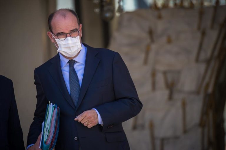 COVID-19: PM FRANCÊS PEDE QUE NÃO SE BAIXE GUARDA PERANTE RESSURGIMENTO DA DOENÇA