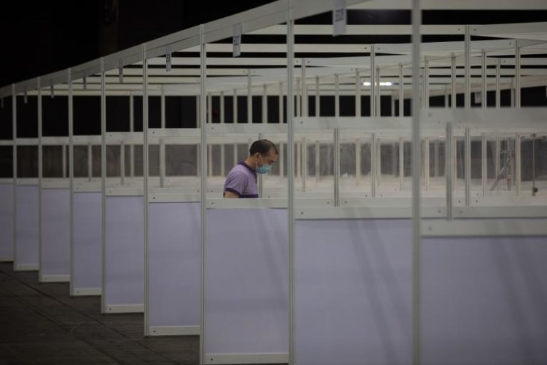 COVID-19: CHINA DETETA 49 CASOS NAS ÚLTIMAS 24 HORAS, 33 SÃO CONTÁGIOS LOCAIS