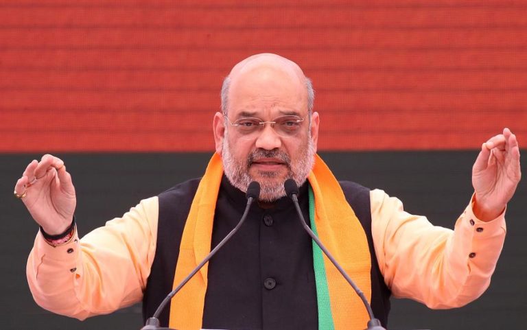 COVID-19: MINISTRO DO INTERIOR DA ÍNDIA ANUNCIA QUE ESTÁ INTERNADO COM A DOENÇA