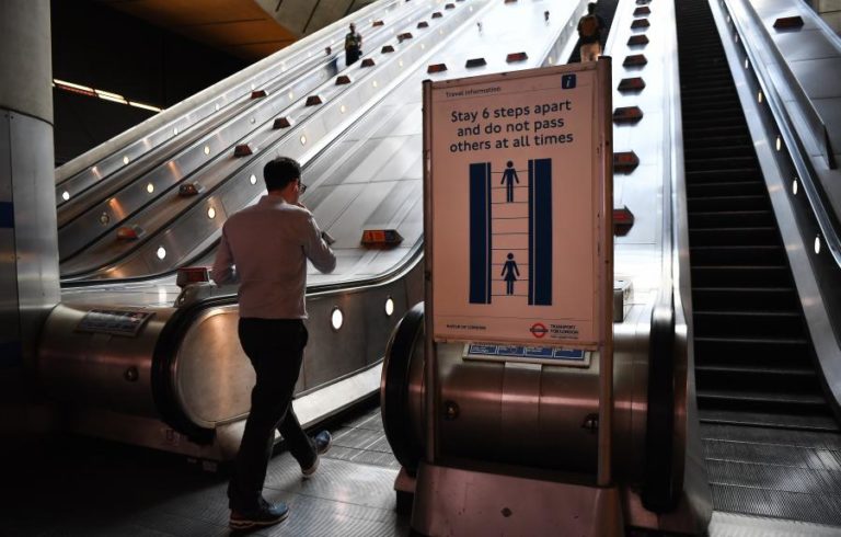 COVID-19: REINO UNIDO REGISTA 1.288 NOVOS CASOS NAS ÚLTIMAS 24 HORAS