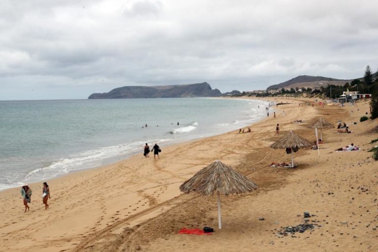 PR VAI MARCAR ELEIÇÕES LEGISLATIVAS NOS AÇORES APÓS FÉRIAS NO PORTO SANTO