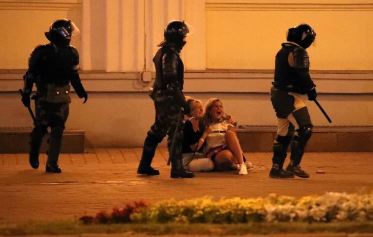 BIELORRÚSSIA/ELEIÇÕES: MAIS DE DOIS MIL DETIDOS NAS ÚLTIMAS 24 HORAS