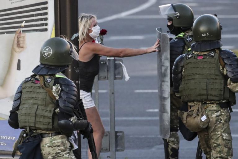 BIELORRÚSSIA/ELEIÇÕES: LÍDERES DO PARLAMENTO EUROPEU RECLAMAM ELEIÇÕES E ALERTAM PARA INGERÊNCIA RUSSA