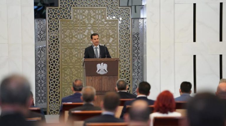 SÍRIA: BASHAR AL-ASSAD NOMEIA NOVO PRIMEIRO-MINISTRO