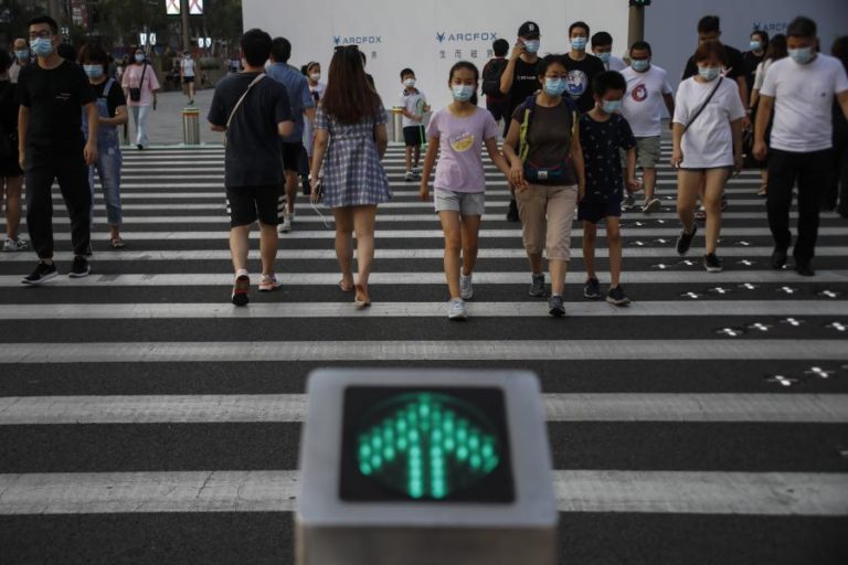 COVID-19: CHINA REGISTA 30 CASOS NAS ÚLTIMAS 24 HORAS