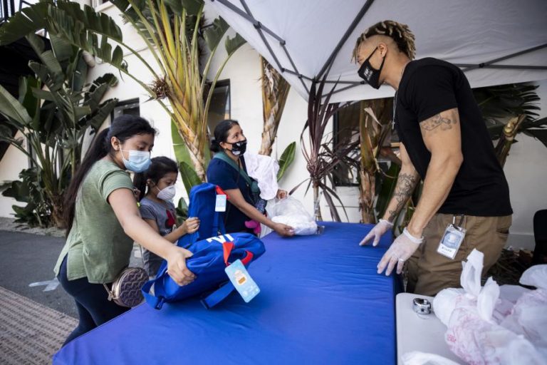 COVID-19: ESTADOS UNIDOS COM 1.286 MORTES E 43.911 CASOS NAS ÚLTIMAS 24 HORAS