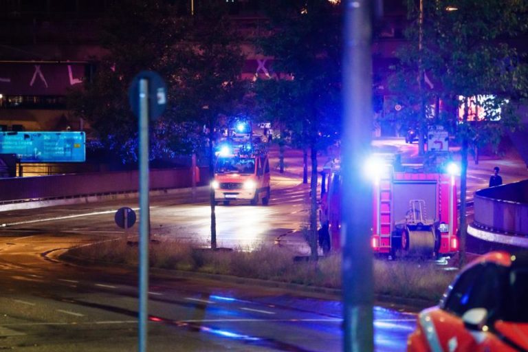 SEIS FERIDOS EM ACIDENTES RODOVIÁRIOS COM MOTIVAÇÃO ‘ISLAMITA’ EM BERLIM