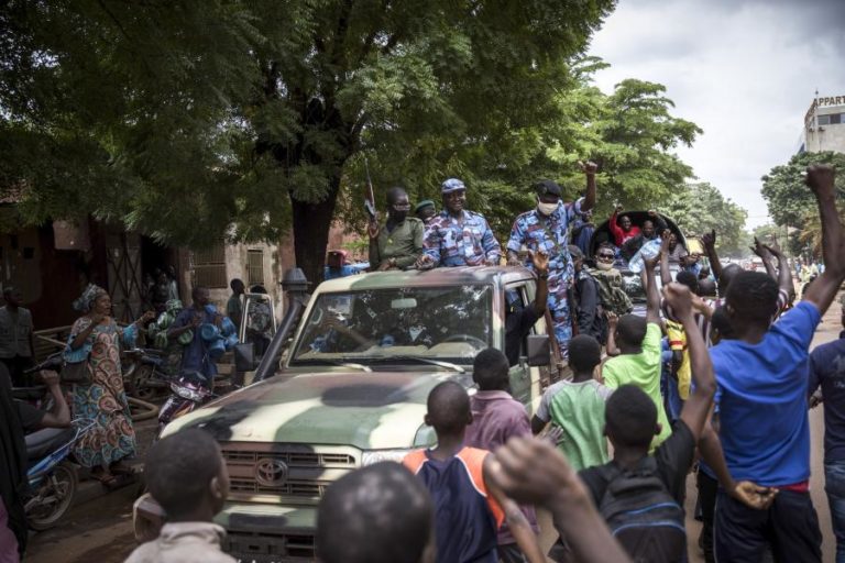 MALI: FRONTEIRAS TERRESTRES E AÉREAS REABREM NA SEXTA-FEIRA