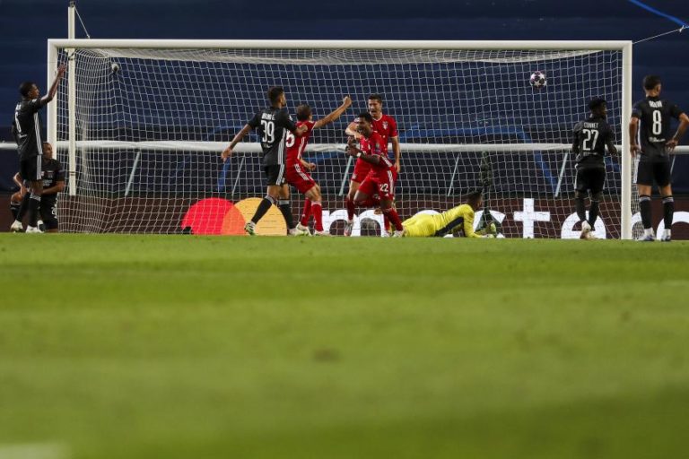 BAYERN MUNIQUE VENCE LYON E MARCA FINAL DA LIGA DOS CAMPEÕES COM O PSG