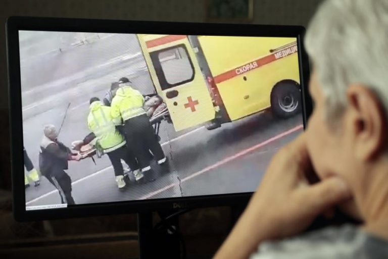 OPOSITOR RUSSO ALEXEI NAVALNY ESTÁ EM COMA E EM ESTADO GRAVE – PORTA-VOZ