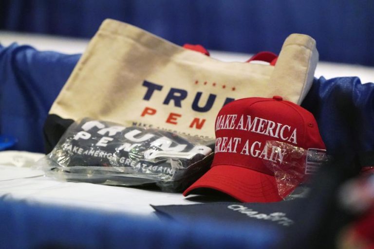 EUA/ELEIÇÕES: REPUBLICANOS RENOMEIAM OFICIALMENTE TRUMP E PENCE
