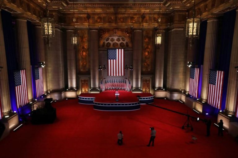 EUA/ELEIÇÕES: DAS ESTRELAS E AVISOS SOMBRIOS A UM TRUMP ‘OMNIPRESENTE’ NA CONVENÇÃO REPUBLICANA