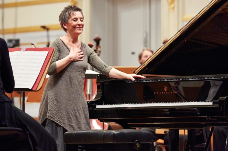 DEUTSCHE GRAMMOPHON PUBLICA A DISCOGRAFIA COMPLETA DA PIANISTA MARIA JOÃO PIRES