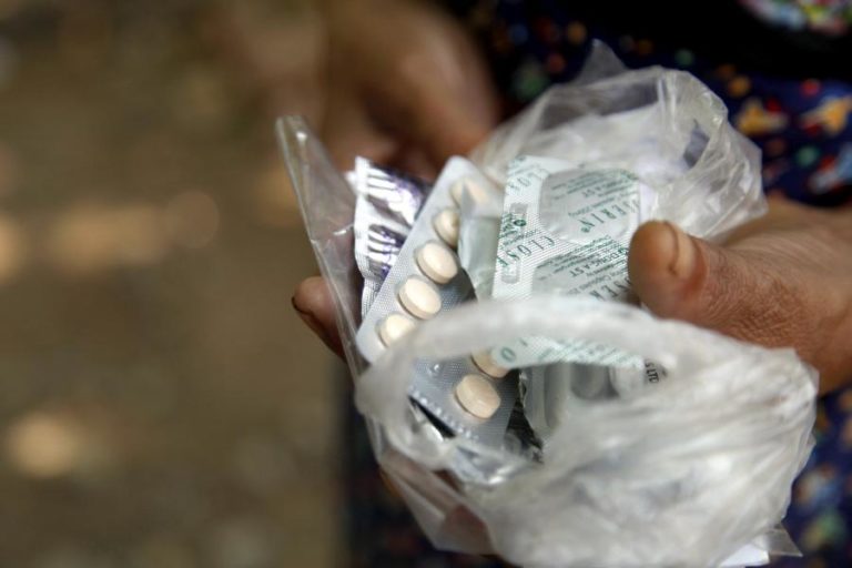 ESTADOS INSULARES AFRICANOS VÃO POUPAR 40% COM COMPRA DE MEDICAMENTOS CONJUNTA