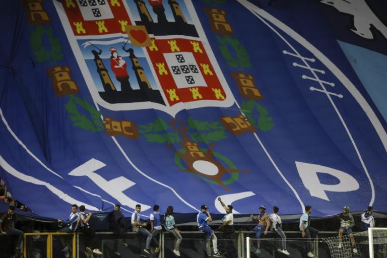 COVID-19: FC PORTO DIZ QUE DESPORTO ESTÁ A SER MENOSPREZADO