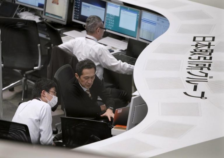 BOLSA DE TÓQUIO SOBE 0,93% NO FECHO