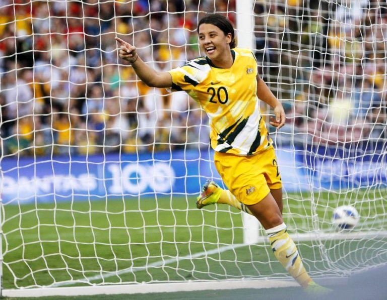COVID-19: AJUSTES FINANCEIROS CONDUZEM À ‘IGUALDADE DE GÉNERO’ NO FUTEBOL AUSTRALIANO