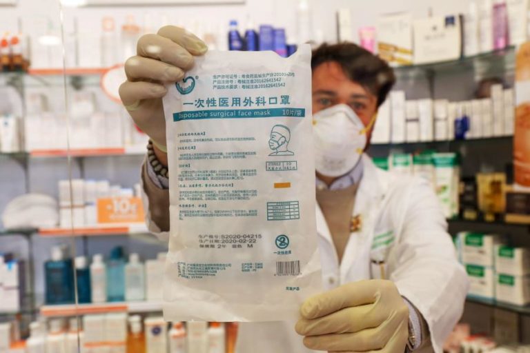 COVID-19: NOVOS CASOS EM FRANÇA AUMENTAM E SÃO MAIS DE 7.800 NAS ÚLTIMAS 24 HORAS