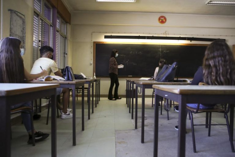 ACABAR O SECUNDÁRIO É MENOS PROVÁVEL NO ENSINO PROFISSIONAL, MAS PORTUGAL É EXCEÇÃO — OCDE
