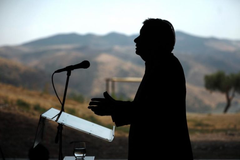 GUTERRES EXORTA DIRIGENTES E REBELDES AFEGÃOS A REDUZIREM CONFLITOS PARA FACILITAR A PAZ