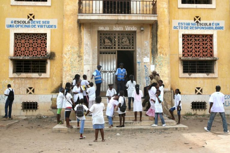 COVID-19: ANGOLA REGISTA MAIS 53 INFETADOS E AUMENTA PARA 3.901 CASOS