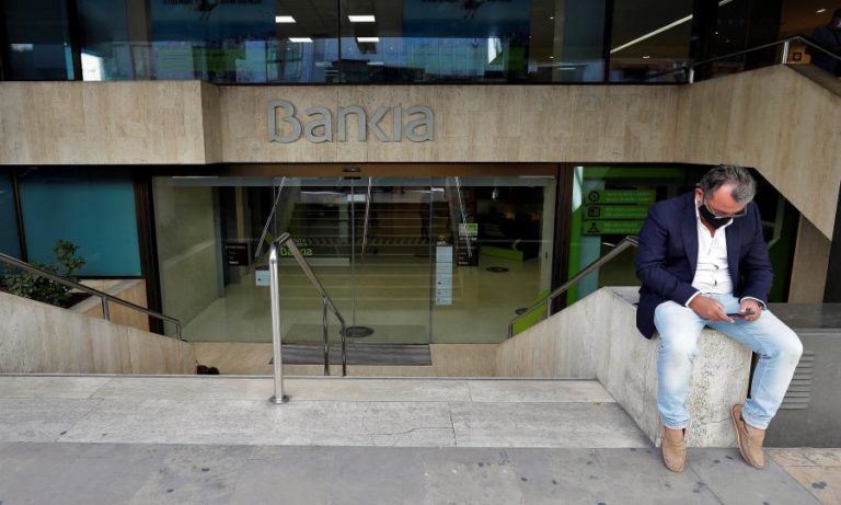APROVADA FUSÃO ENTRE CAIXABANK E BANKIA QUE CRIA GIGANTE FINANCEIRO EM ESPANHA