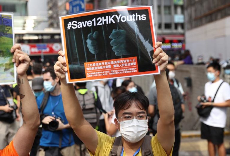 DEZENAS DE DETIDOS EM HONG KONG EM PROTESTOS CONTRA LEI DE SEGURANÇA