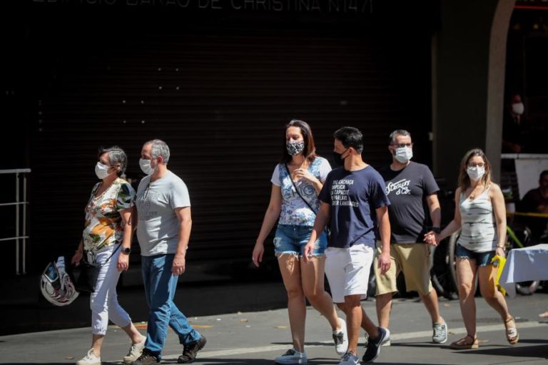 COVID-19: MAIS 829 MORTES E 36.303 CASOS EM 24 HORAS NO BRASIL