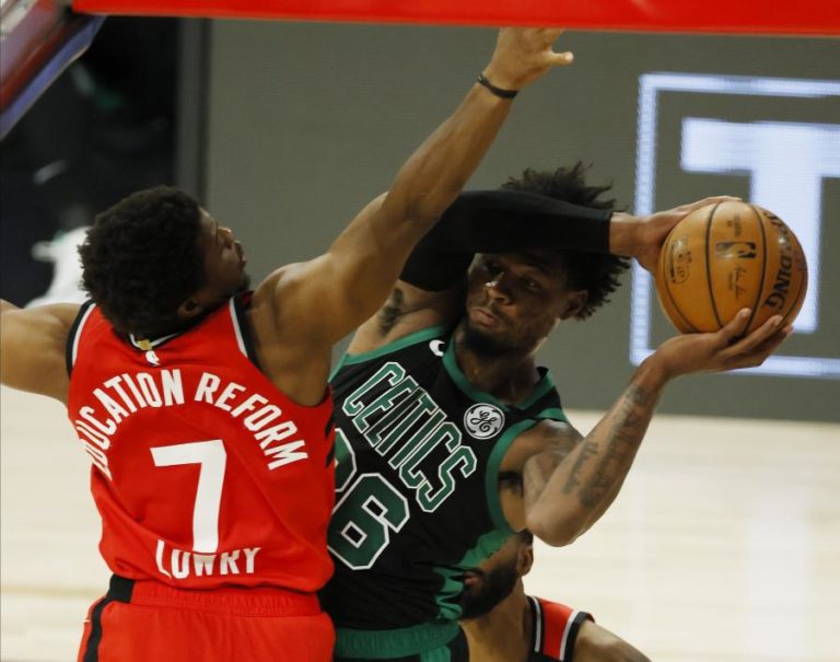 CELTICS DEIXAM CAMPEÕES RAPTORS À BEIRA DA ELIMINAÇÃO NOS ‘PLAY-OFFS’ DA NBA